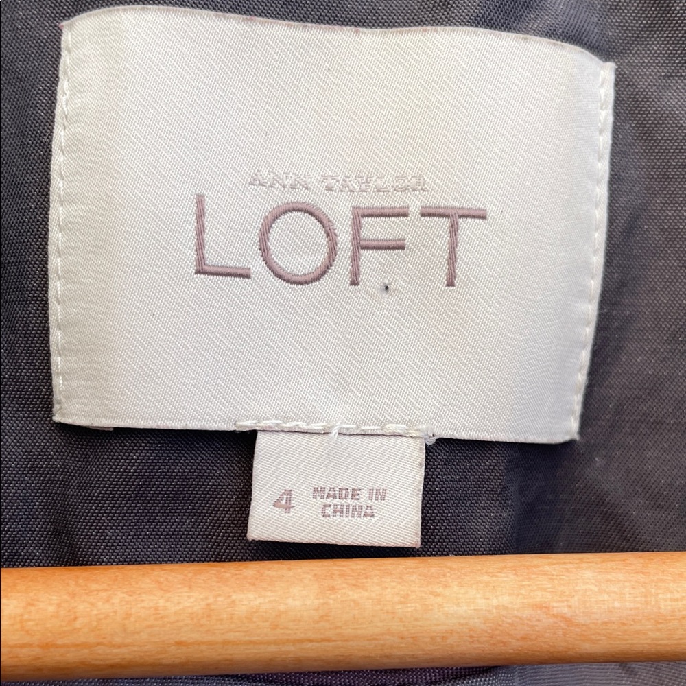Ann Taylor LOFT‎ Trench Coat size 4, slate grey, cinched waist tie - Picture 8 of 14